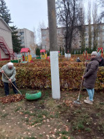 И снова субботник И снова субботник.