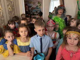Щедрый вечер Щедрый вечер.
