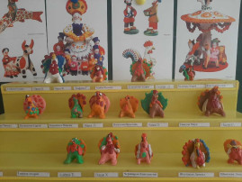 Дымковские игрушки Дымковские игрушки.