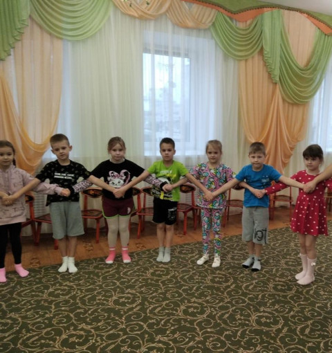 Русские народные песни Русские народные песни.
